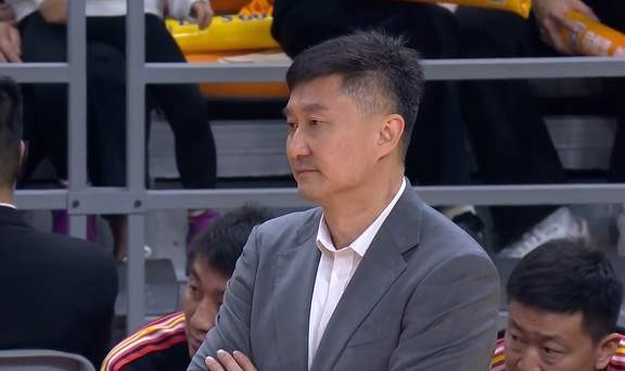 Kaiyun APP-先输黑马又遭豪门双杀，就这还想夺冠？杜锋快下课吧，新帅或是他