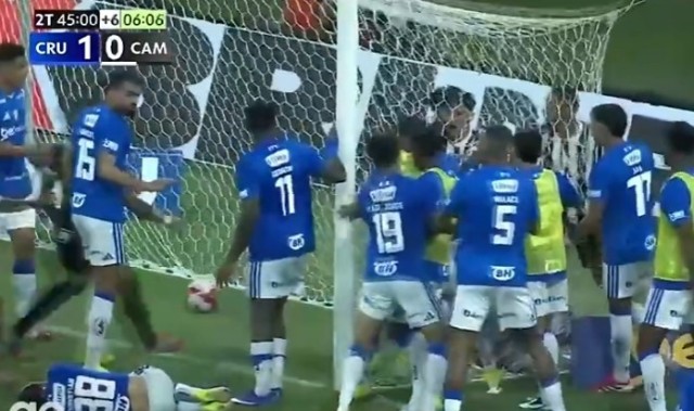 kaiyun体育app-爆发冲突+23人吃红牌！米内罗竞技官方：坚决反对一切暴力行为