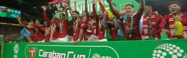 Kaiyun APP-【联赛杯】曼联2比0纽卡斯尔 红魔时隔6年再度夺冠