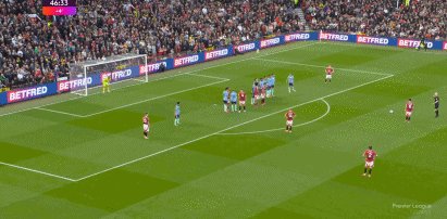 1741563093699004588.gif 曼联.gif